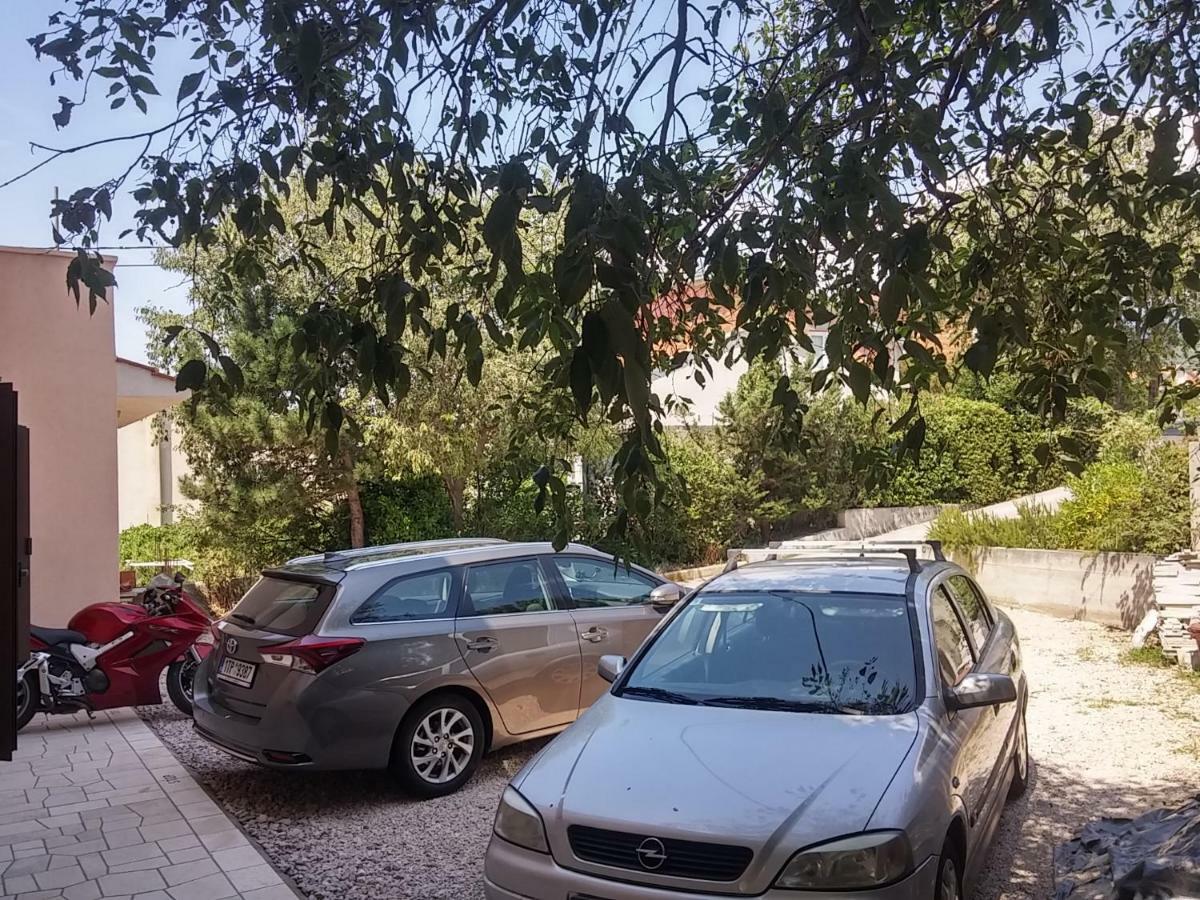 Apartments Katarina โนวีวีโนดอลสกี ภายนอก รูปภาพ