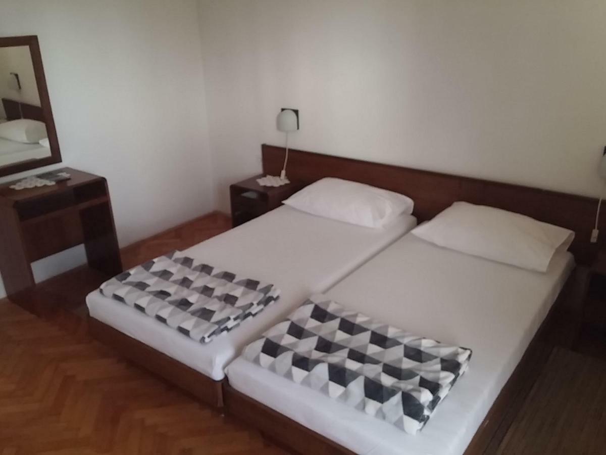 Apartments Katarina โนวีวีโนดอลสกี ภายนอก รูปภาพ