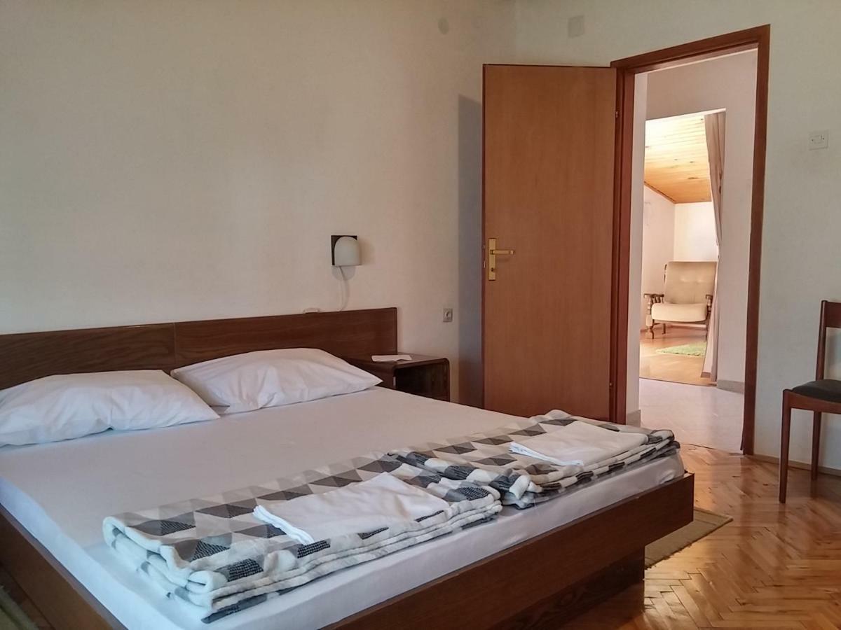 Apartments Katarina โนวีวีโนดอลสกี ภายนอก รูปภาพ